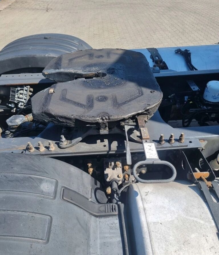 SAF FH FM 9 12 13 4 21587561 Volvo - Sidurattad - Veoauto: pilt 4 SAF FH FM 9 12 13 4 21587561 Volvo - Sidurattad - Veoauto: pilt 4