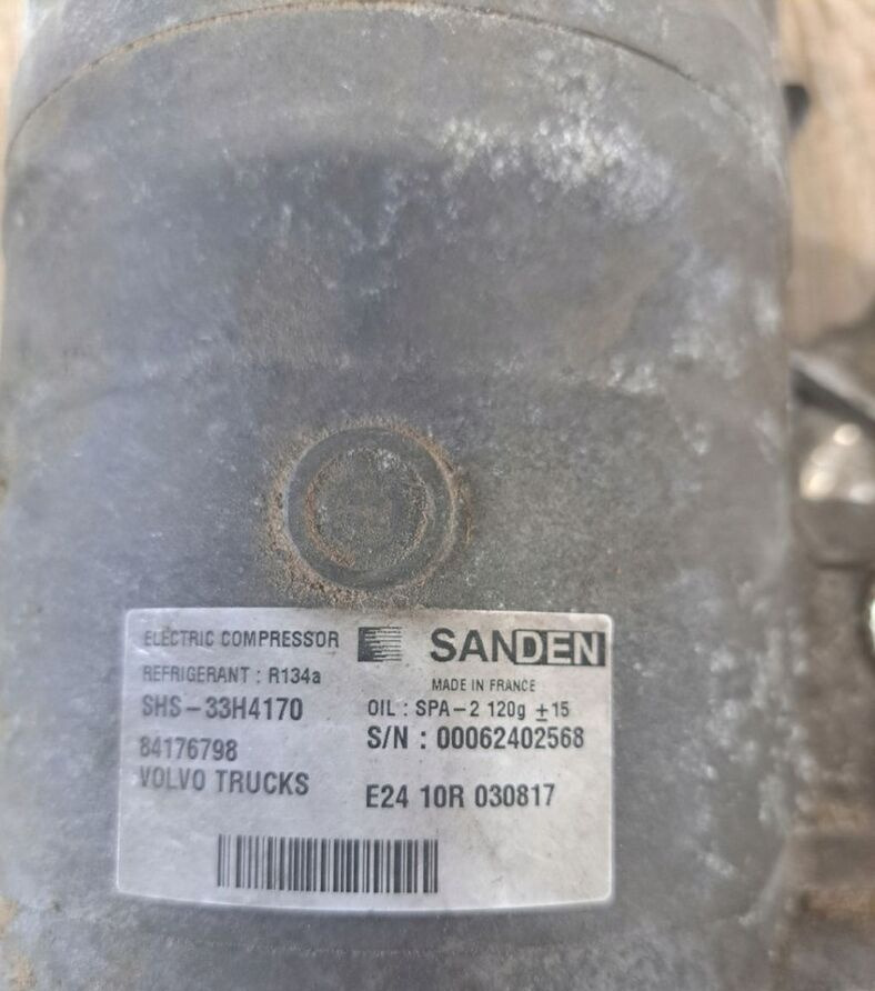 Sanden SPRĘŻARKA KOMPRESOR KLIMATYZACJI VOLVO FH 4 FMX 84176798 - Kliimaseadme kompressor - Veoauto: pilt 4 Sanden SPRĘŻARKA KOMPRESOR KLIMATYZACJI VOLVO FH 4 FMX 84176798 - Kliimaseadme kompressor - Veoauto: pilt 4