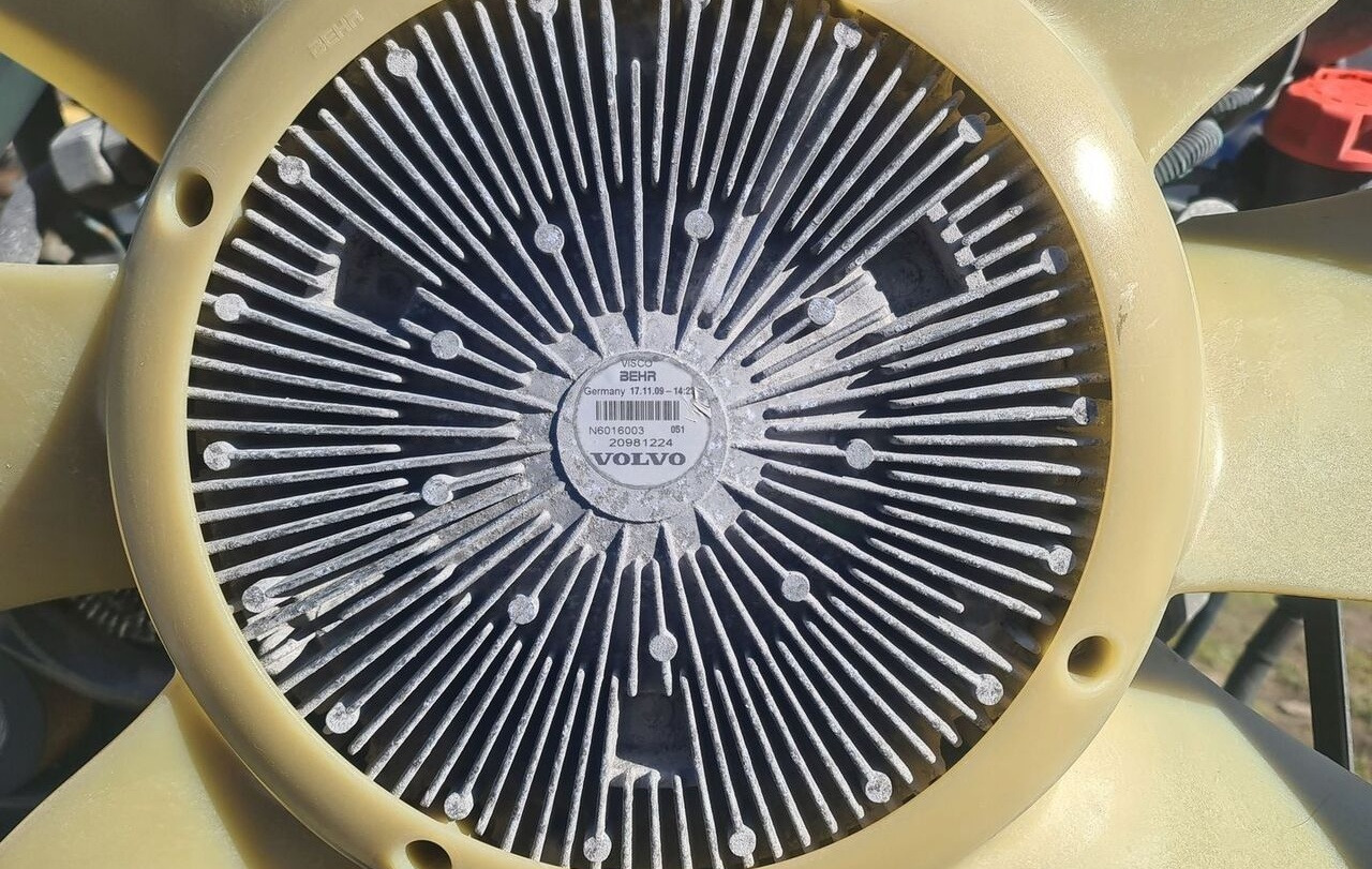 VISCO WISKOZA WENTYLATOR VOLVO FH FMX 20981224 - Puhur - Veoauto: pilt 2 VISCO WISKOZA WENTYLATOR VOLVO FH FMX 20981224 - Puhur - Veoauto: pilt 2