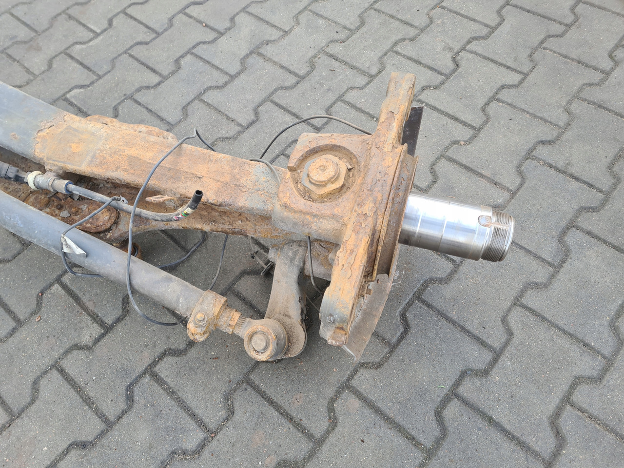 VOLVO BELKA OŚ TYŁ TYLNA WLECZONA ZWROTNICE FI 78 VOLVO FH 4 FM 4 FH 16 FH 5 FM 5 - Tagatelg - Veoauto: pilt 4 VOLVO BELKA OŚ TYŁ TYLNA WLECZONA ZWROTNICE FI 78 VOLVO FH 4 FM 4 FH 16 FH 5 FM 5 - Tagatelg - Veoauto: pilt 4