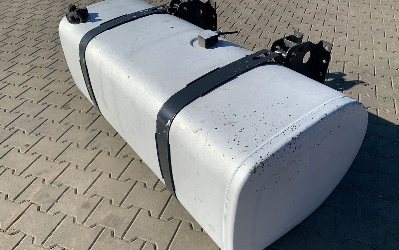 VOLVO ZBIORNIK PALIWA VOLVO FH 4 5 RENAULT GAMA T LOW DECK 150x69x56 22038784 - Kütusepaak - Veoauto: pilt 1 VOLVO ZBIORNIK PALIWA VOLVO FH 4 5 RENAULT GAMA T LOW DECK 150x69x56 22038784 - Kütusepaak - Veoauto: pilt 1