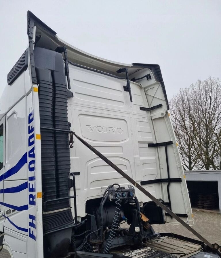 Volvo-ABG VOLVO FH 4 EURO 6 GLOBETROTTER 2018 ROK - Kabiin - Veoauto: pilt 2 Volvo-ABG VOLVO FH 4 EURO 6 GLOBETROTTER 2018 ROK - Kabiin - Veoauto: pilt 2