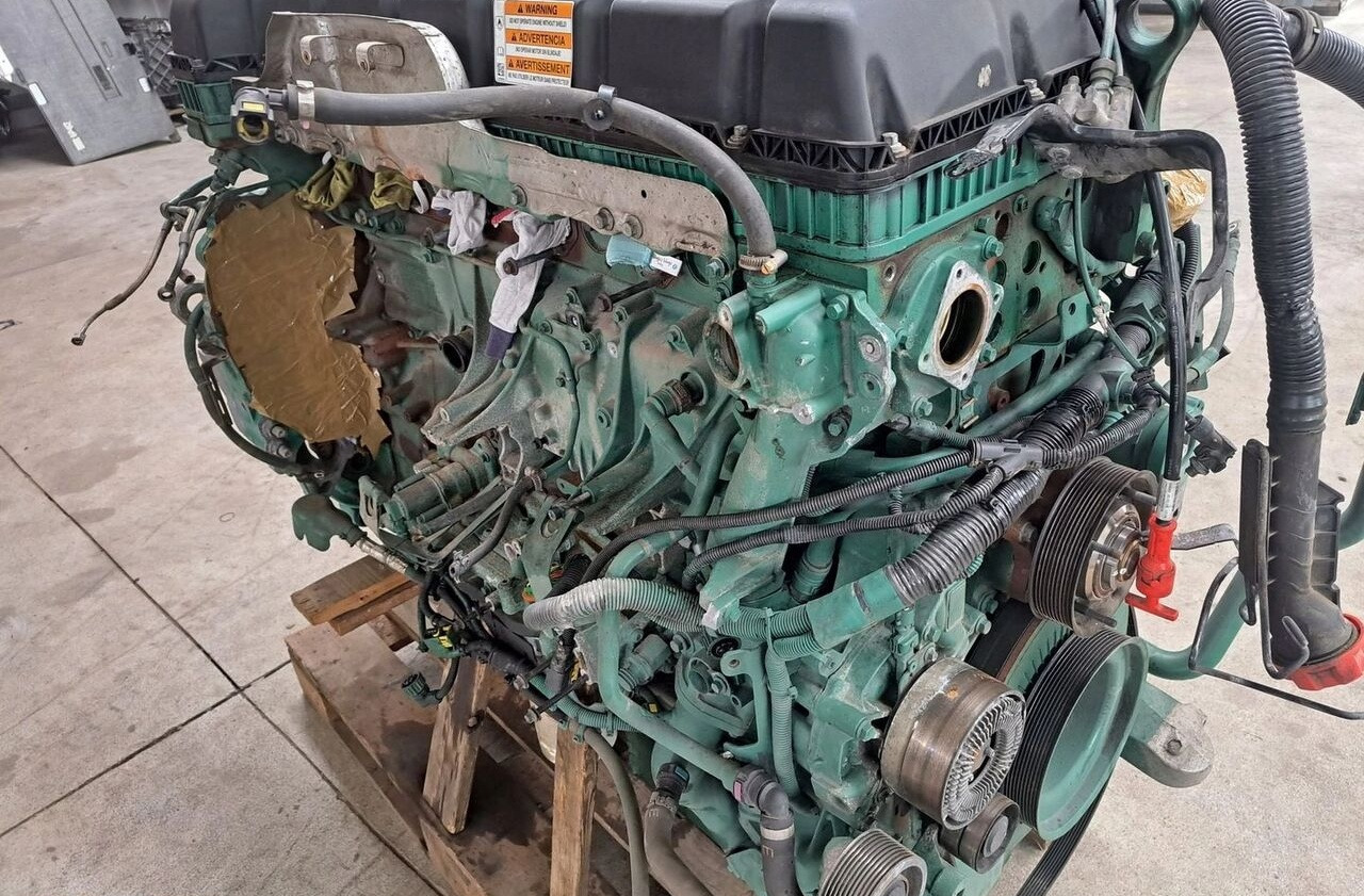 Volvo BLOK A GŁOWICA FH 4 FH5 I-SAVE Volvo VOLVO FH 4 FH5 I-SAVE D13K 460 EUVI T2600 TR25D - Mootor - Veoauto: pilt 3 Volvo BLOK A GŁOWICA FH 4 FH5 I-SAVE Volvo VOLVO FH 4 FH5 I-SAVE D13K 460 EUVI T2600 TR25D - Mootor - Veoauto: pilt 3