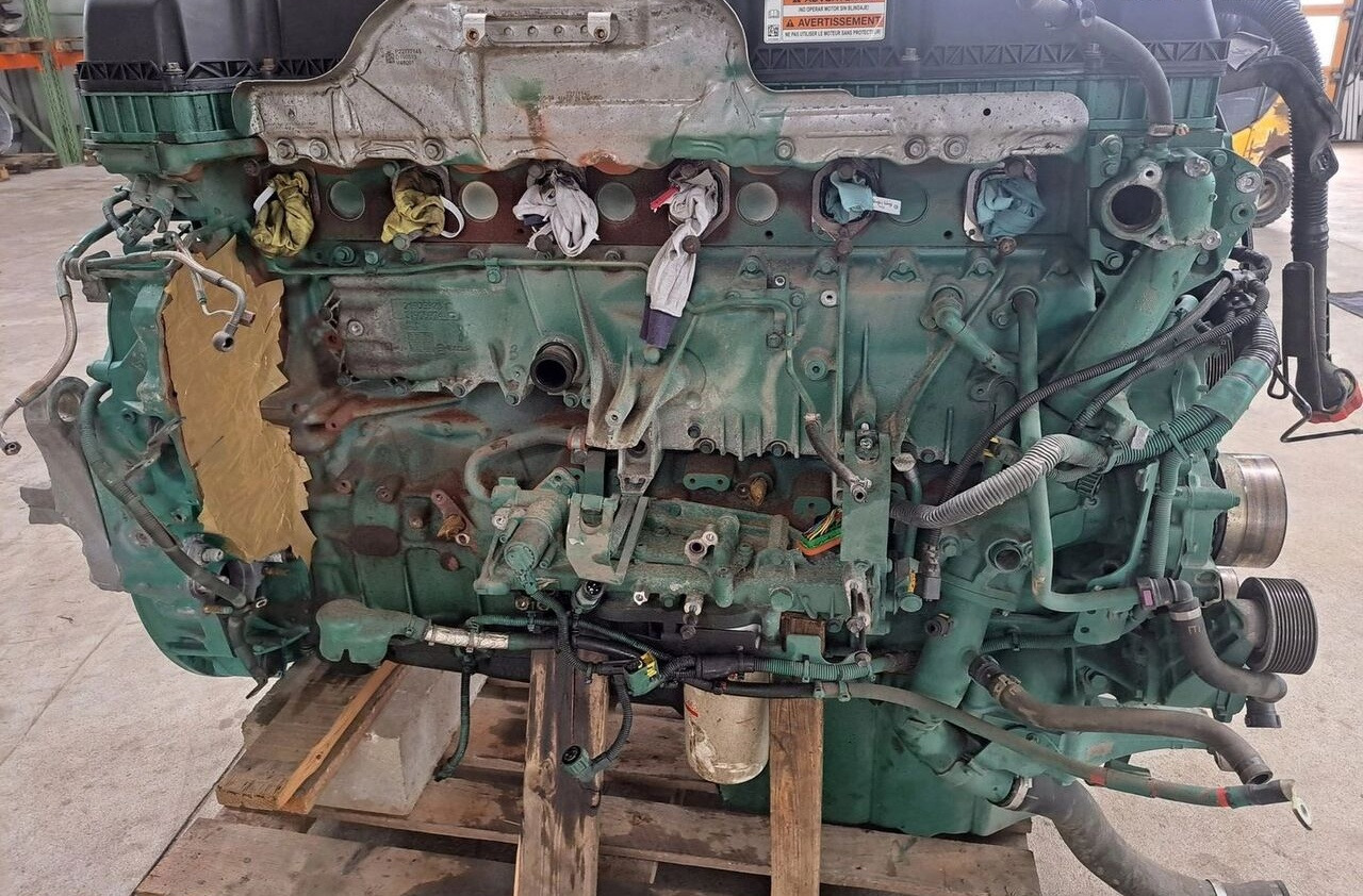 Volvo BLOK A GŁOWICA FH 4 FH5 I-SAVE Volvo VOLVO FH 4 FH5 I-SAVE D13K 460 EUVI T2600 TR25D - Mootor - Veoauto: pilt 4 Volvo BLOK A GŁOWICA FH 4 FH5 I-SAVE Volvo VOLVO FH 4 FH5 I-SAVE D13K 460 EUVI T2600 TR25D - Mootor - Veoauto: pilt 4