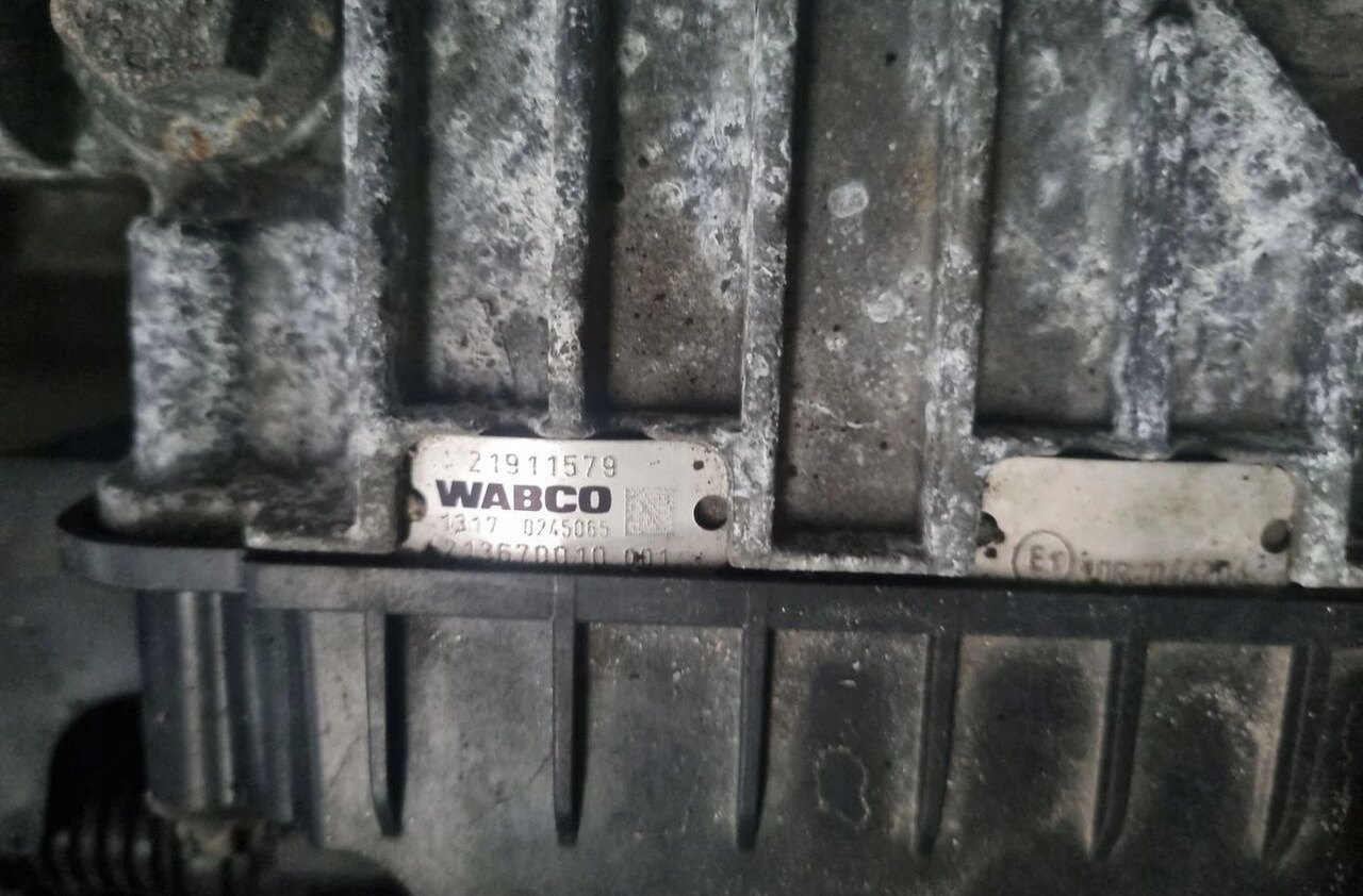 Volvo ELEKTRONIKA WYBIERAKA SKRZYNI "F" Z RETARDEREM FH 4 5 RENAULT GA Volvo VOLVO FH 4 5 RENAULT GAMA T - Mootori juhtimisseade - Veoauto: pilt 2 Volvo ELEKTRONIKA WYBIERAKA SKRZYNI "F" Z RETARDEREM FH 4 5 RENAULT GA Volvo VOLVO FH 4 5 RENAULT GAMA T - Mootori juhtimisseade - Veoauto: pilt 2