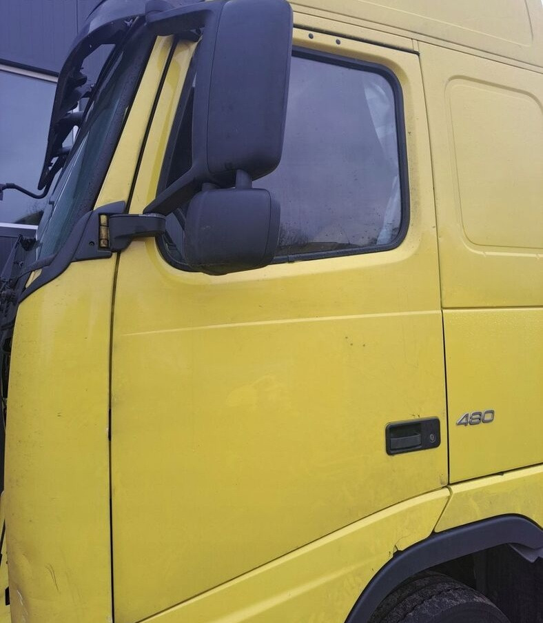 Volvo FH 12 13 - Uks ja varuosad - Veoauto: pilt 3 Volvo FH 12 13 - Uks ja varuosad - Veoauto: pilt 3