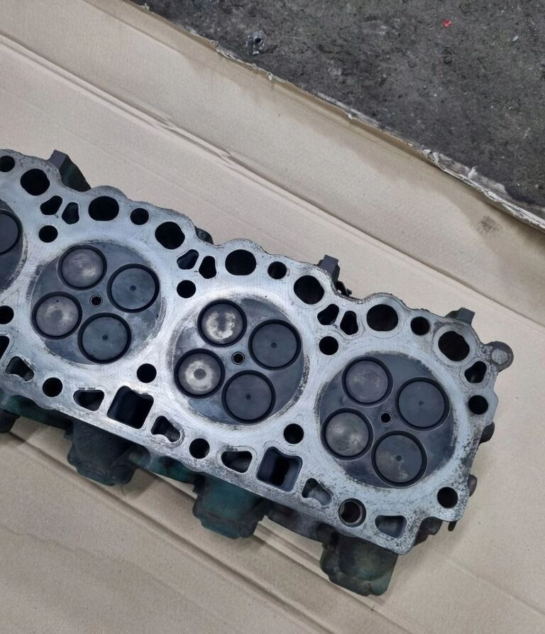 Volvo GŁOWICA SILNIKA FL FE D7E D7F RENAULT MIDLUM PREMIUM DXI 7 EURO Deutz Volvo - Mootori pea - Veoauto: pilt 2 Volvo GŁOWICA SILNIKA FL FE D7E D7F RENAULT MIDLUM PREMIUM DXI 7 EURO Deutz Volvo - Mootori pea - Veoauto: pilt 2