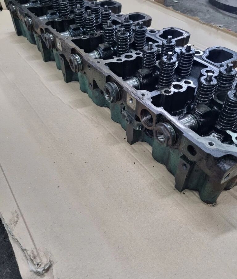 Volvo GŁOWICA SILNIKA FL FE D7E D7F RENAULT MIDLUM PREMIUM DXI 7 EURO Deutz Volvo - Mootori pea - Veoauto: pilt 5 Volvo GŁOWICA SILNIKA FL FE D7E D7F RENAULT MIDLUM PREMIUM DXI 7 EURO Deutz Volvo - Mootori pea - Veoauto: pilt 5