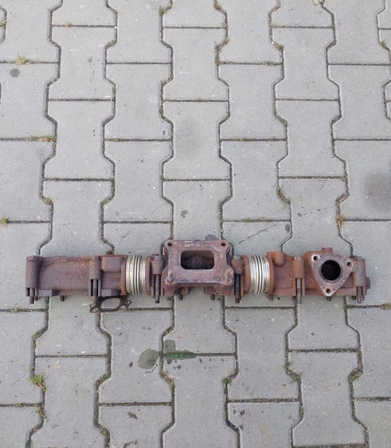 Volvo KOLEKTOR WYDECHOWY VOLVO FL RENAULT GAMA D8K - Väljalaskekollektor - Veoauto: pilt 2 Volvo KOLEKTOR WYDECHOWY VOLVO FL RENAULT GAMA D8K - Väljalaskekollektor - Veoauto: pilt 2
