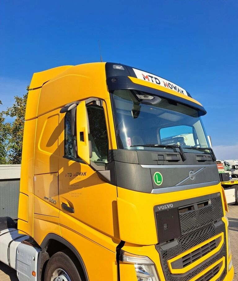 Volvo KOMPLETNA FH 4 EURO 6 GLOBETROTTER Volvo VOLVO, FH, 4, EURO, 6 - Kabiin - Veoauto: pilt 4 Volvo KOMPLETNA FH 4 EURO 6 GLOBETROTTER Volvo VOLVO, FH, 4, EURO, 6 - Kabiin - Veoauto: pilt 4