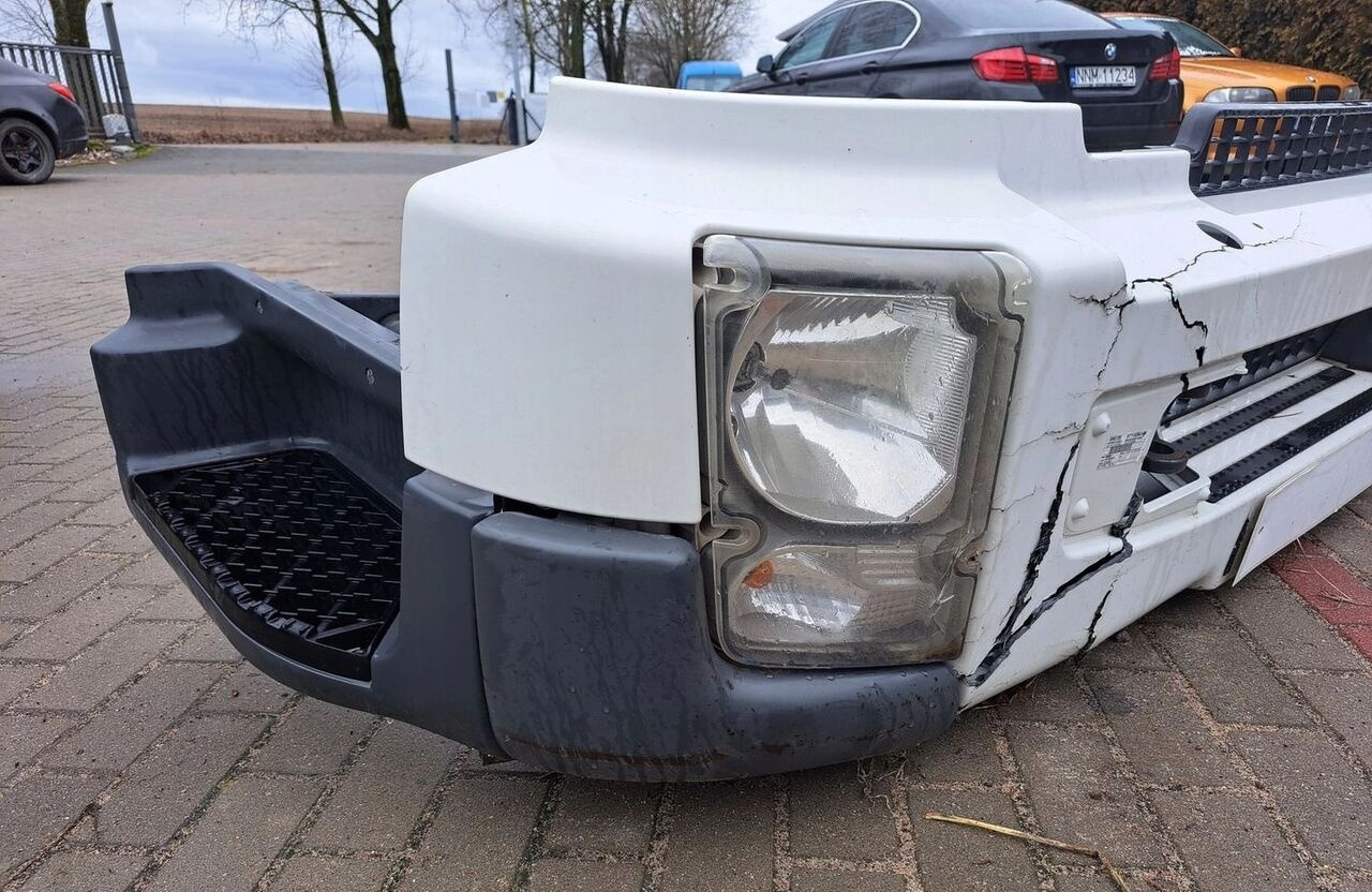 Volvo KOMPLETNY Z LAMPAMI BELKA STOPNIE FL EURO 5 Volvo - Kaitseraud - Veoauto: pilt 2 Volvo KOMPLETNY Z LAMPAMI BELKA STOPNIE FL EURO 5 Volvo - Kaitseraud - Veoauto: pilt 2