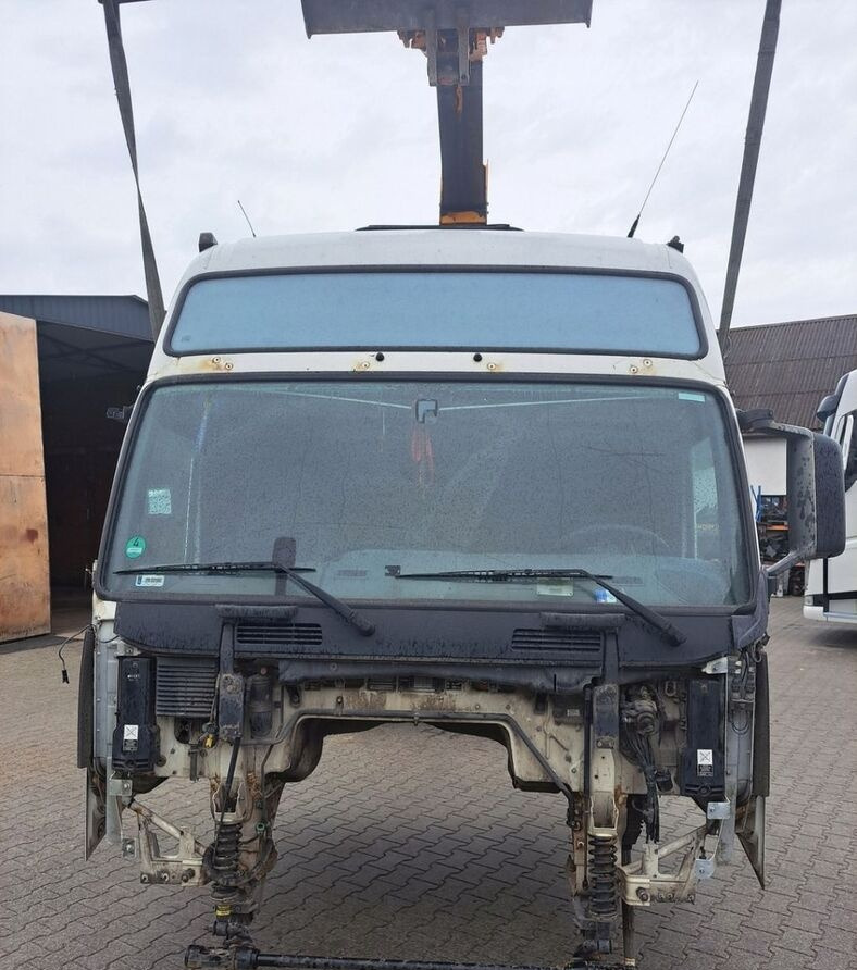 Volvo LIFT XL 12/13R FH 13 - Kabiin - Veoauto: pilt 1 Volvo LIFT XL 12/13R FH 13 - Kabiin - Veoauto: pilt 1
