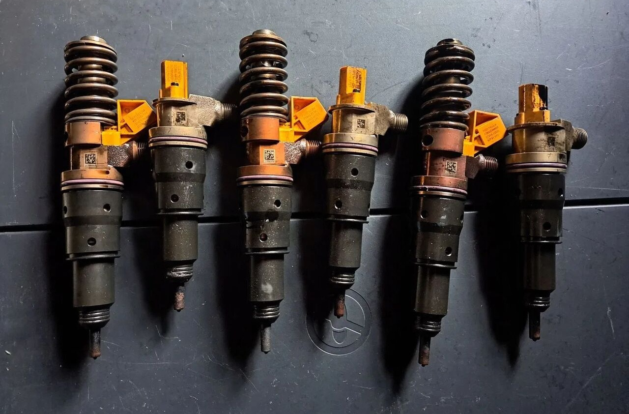 Volvo POMPOWTRYSKI COMMON RAIL FM 4 D11K RENAULT GAMA T DTI 11 Delphi RAIL VOLVO FM 4 D11K RENAULT GAMA T DTI 11 - Sissepritse - Veoauto: pilt 1 Volvo POMPOWTRYSKI COMMON RAIL FM 4 D11K RENAULT GAMA T DTI 11 Delphi RAIL VOLVO FM 4 D11K RENAULT GAMA T DTI 11 - Sissepritse - Veoauto: pilt 1