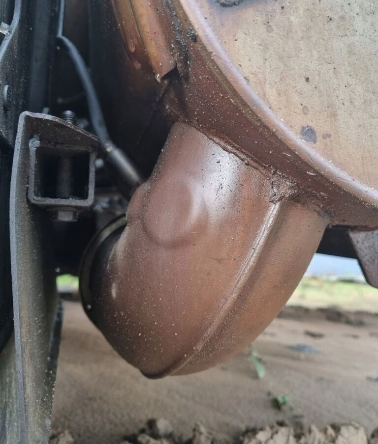 Volvo TŁUMIK FE RENAULT PREMIUM DXI D7 EUV Volvo Volvo OE - Katalüüsmuundur - Veoauto: pilt 2 Volvo TŁUMIK FE RENAULT PREMIUM DXI D7 EUV Volvo Volvo OE - Katalüüsmuundur - Veoauto: pilt 2