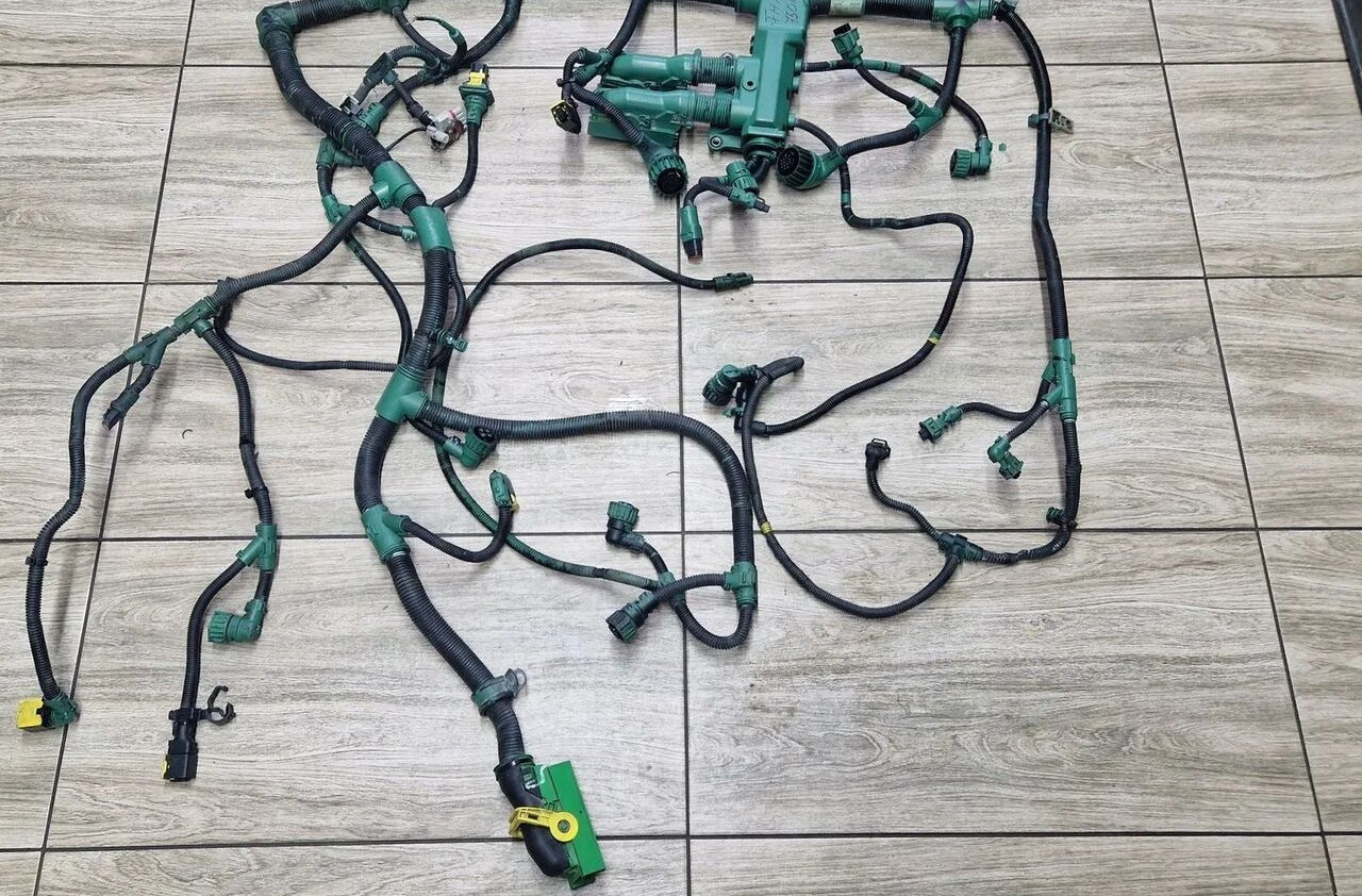 Volvo WIĄZKA INSTALACJA SILNIKA FH 16 D16K EURO 6 22549742 1 Volvo - Kaablid/ Juhtmestik - Veoauto: pilt 5 Volvo WIĄZKA INSTALACJA SILNIKA FH 16 D16K EURO 6 22549742 1 Volvo - Kaablid/ Juhtmestik - Veoauto: pilt 5