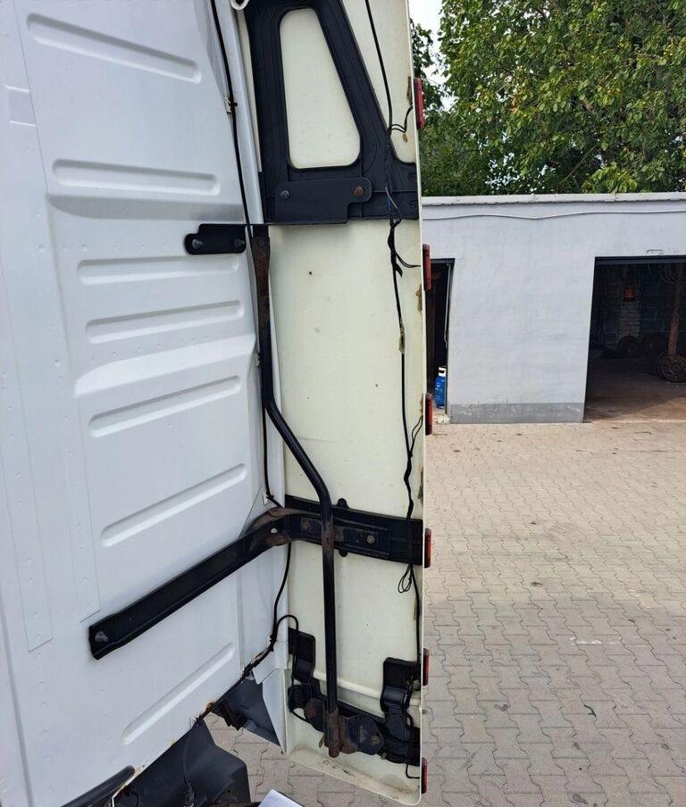 Volvo Y OWIEWKI KABINY KOMPLET FH 12 13 XL ORYGINAŁ Volvo - Aerodünaamika/ Spoiler - Veoauto: pilt 1 Volvo Y OWIEWKI KABINY KOMPLET FH 12 13 XL ORYGINAŁ Volvo - Aerodünaamika/ Spoiler - Veoauto: pilt 1