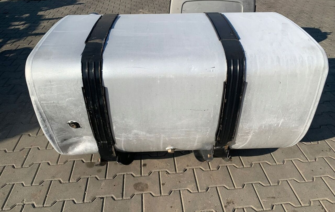 Kütusepaak - Veoauto Volvo ZBIORNIK PALIWA RENAULT DXI VOLVO FH FM 120X70X70 21177667: pilt 6