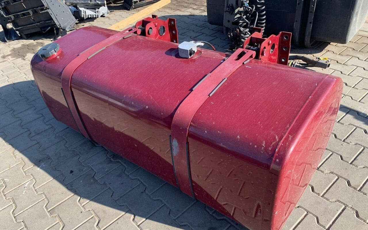 Volvo ZBIORNIK PALIWA VOLVO FH 4 FM 4 LOW DECK 150x69x56 1 - Kütusepaak - Veoauto: pilt 4 Volvo ZBIORNIK PALIWA VOLVO FH 4 FM 4 LOW DECK 150x69x56 1 - Kütusepaak - Veoauto: pilt 4