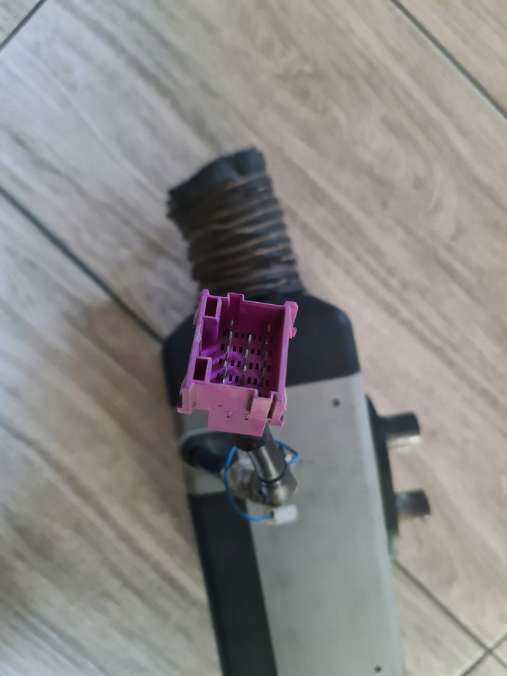 WEBASTO OGRZEWANIE WEBASTO AIR TOP 2000 S VOLVO FH FM - Soojendus/ Ventilatsioon - Veoauto: pilt 3 WEBASTO OGRZEWANIE WEBASTO AIR TOP 2000 S VOLVO FH FM - Soojendus/ Ventilatsioon - Veoauto: pilt 3