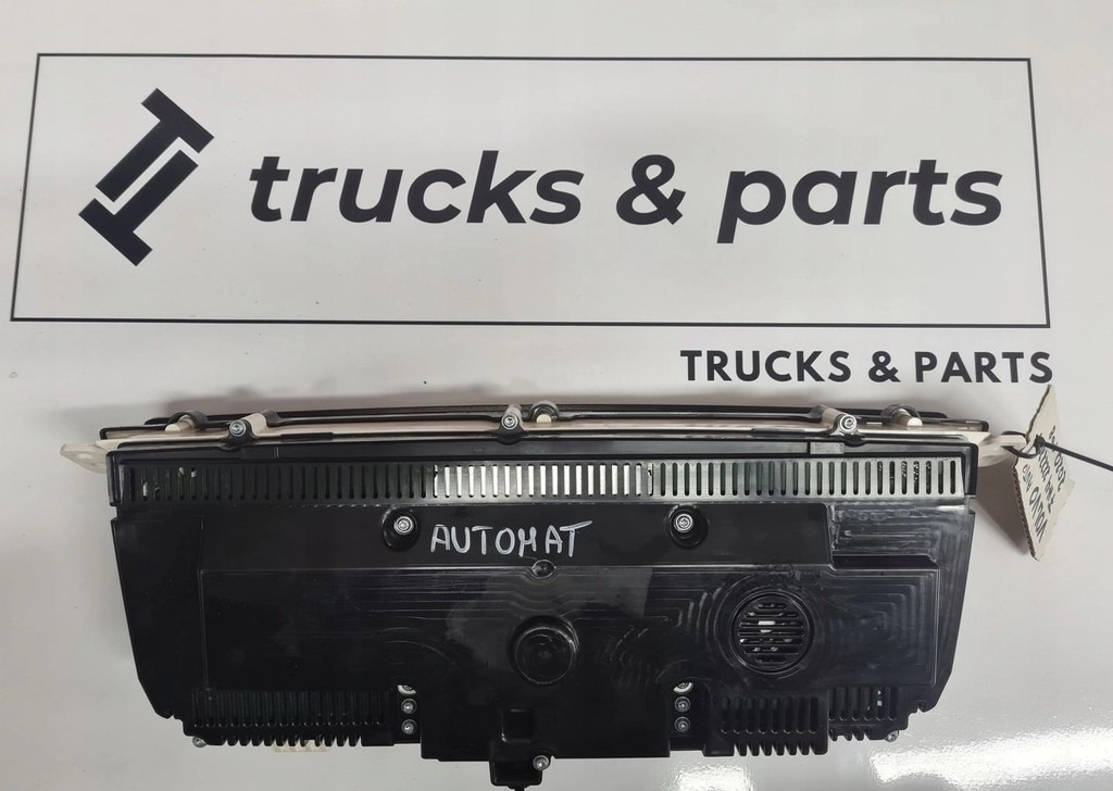 ZEGARY LICZNIKI VOLVO FH 4 FM 4 AUTOMAT 22222030 - P07 22222030 - P08 AUTOMAT - Armatuurlaud: pilt 4 ZEGARY LICZNIKI VOLVO FH 4 FM 4 AUTOMAT 22222030 - P07 22222030 - P08 AUTOMAT - Armatuurlaud: pilt 4