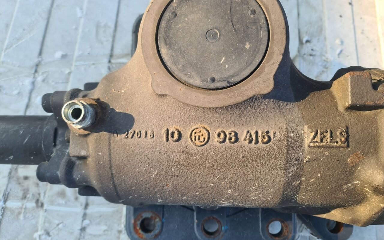 ZF KOLUMNA PRZEKŁADNIA KIEROWNICZA RENAULT GAMA RANGE 21386315 - Roolikarp - Veoauto: pilt 3 ZF KOLUMNA PRZEKŁADNIA KIEROWNICZA RENAULT GAMA RANGE 21386315 - Roolikarp - Veoauto: pilt 3