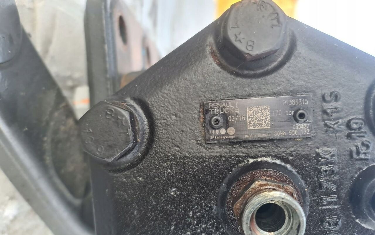 ZF KOLUMNA PRZEKŁADNIA KIEROWNICZA VOLVO FH 4 RENAULT GAMA T RANGE - Roolikarp - Veoauto: pilt 4 ZF KOLUMNA PRZEKŁADNIA KIEROWNICZA VOLVO FH 4 RENAULT GAMA T RANGE - Roolikarp - Veoauto: pilt 4