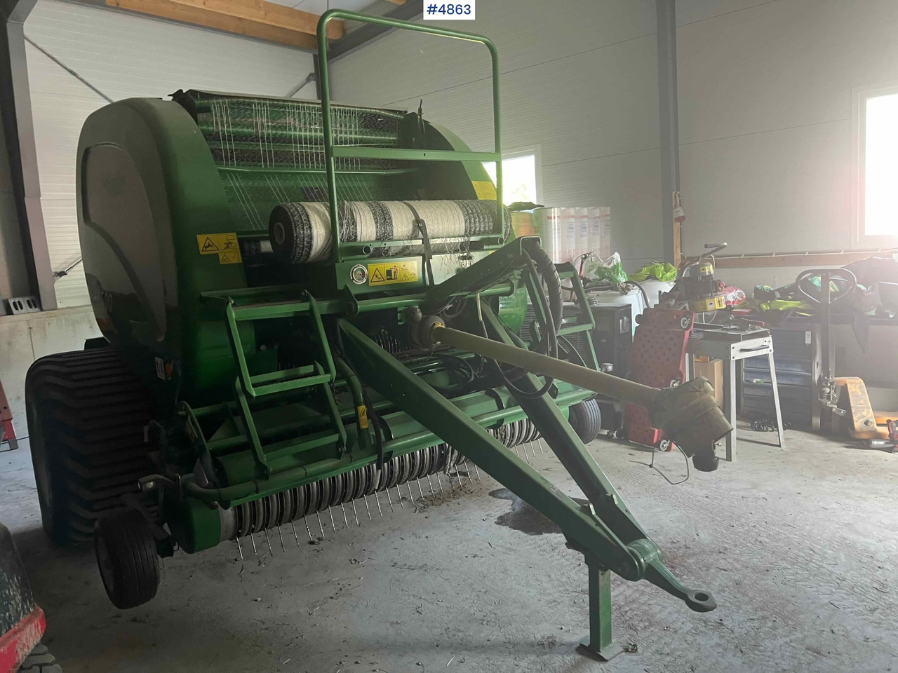 016 Mchale f5500 round baler - Heinapress, ümmargune: pilt 4 016 Mchale f5500 round baler - Heinapress, ümmargune: pilt 4
