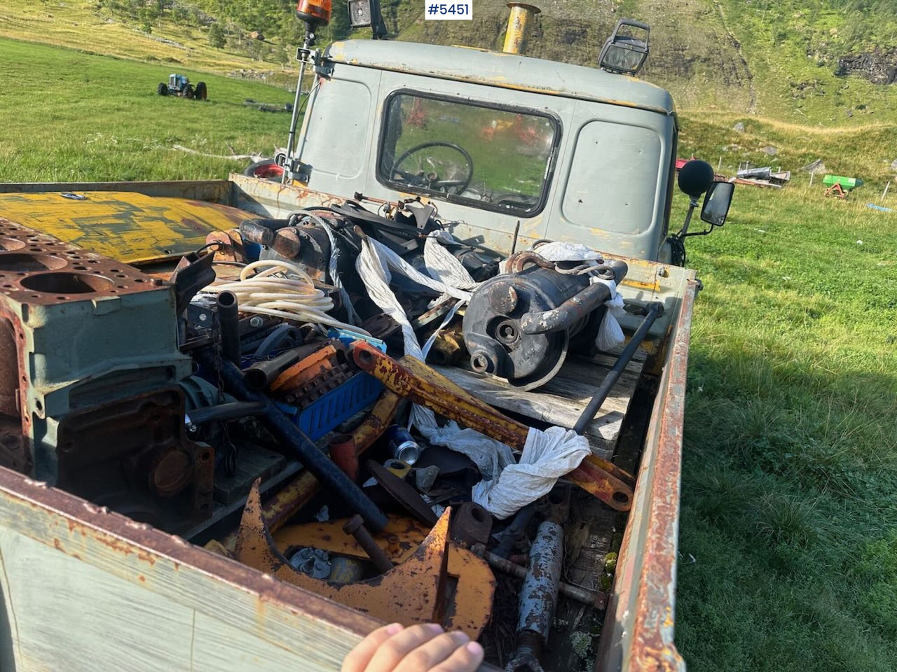 Madelveok/ Platvormveok 1967 Mercedes-Benz Unimog 406: pilt 13
