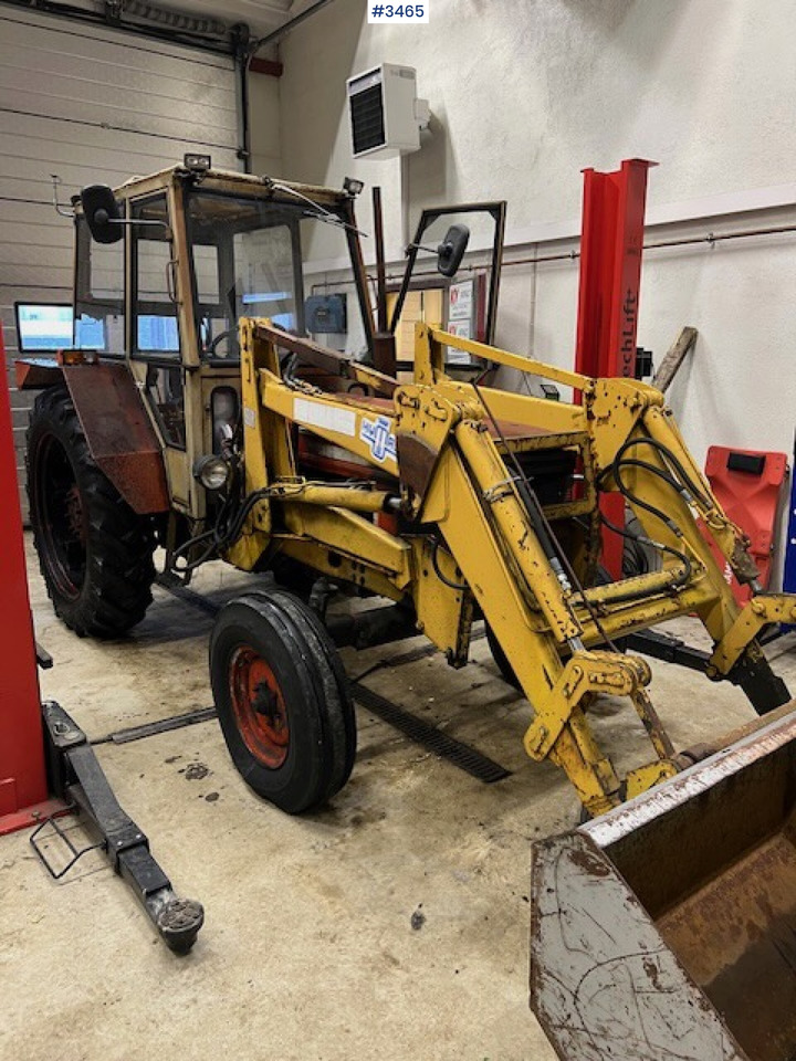 1978 Zetor 6718 w/ Front loader and bucket. - Traktor: pilt 1 1978 Zetor 6718 w/ Front loader and bucket. - Traktor: pilt 1