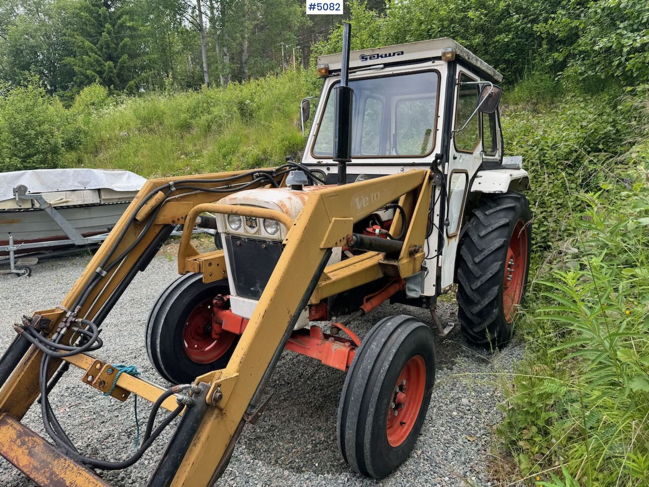 1980 David Brown 885 w/ front loader and bucket - Traktor: pilt 2 1980 David Brown 885 w/ front loader and bucket - Traktor: pilt 2