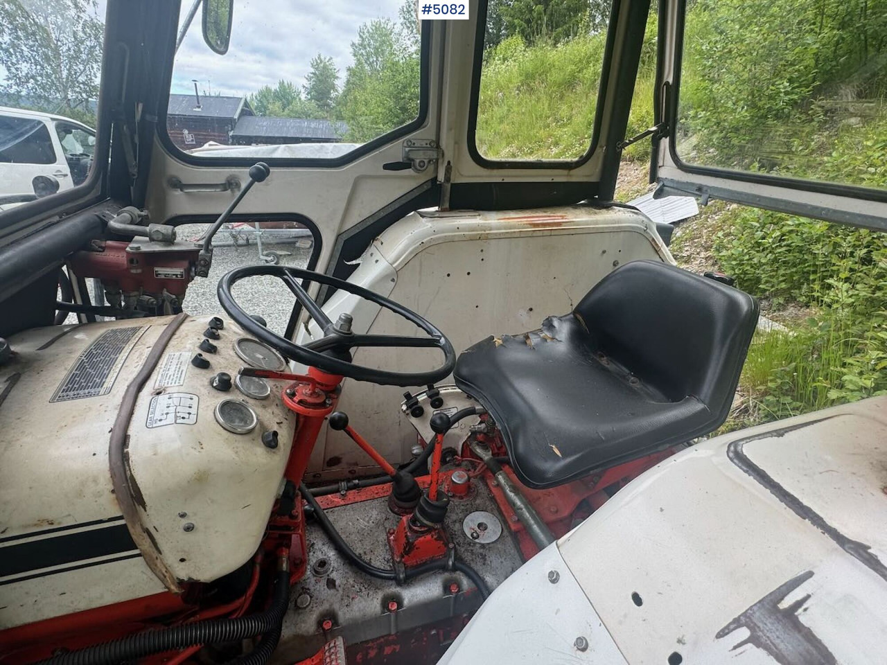 1980 David Brown 885 w/ front loader and bucket - Traktor: pilt 5 1980 David Brown 885 w/ front loader and bucket - Traktor: pilt 5