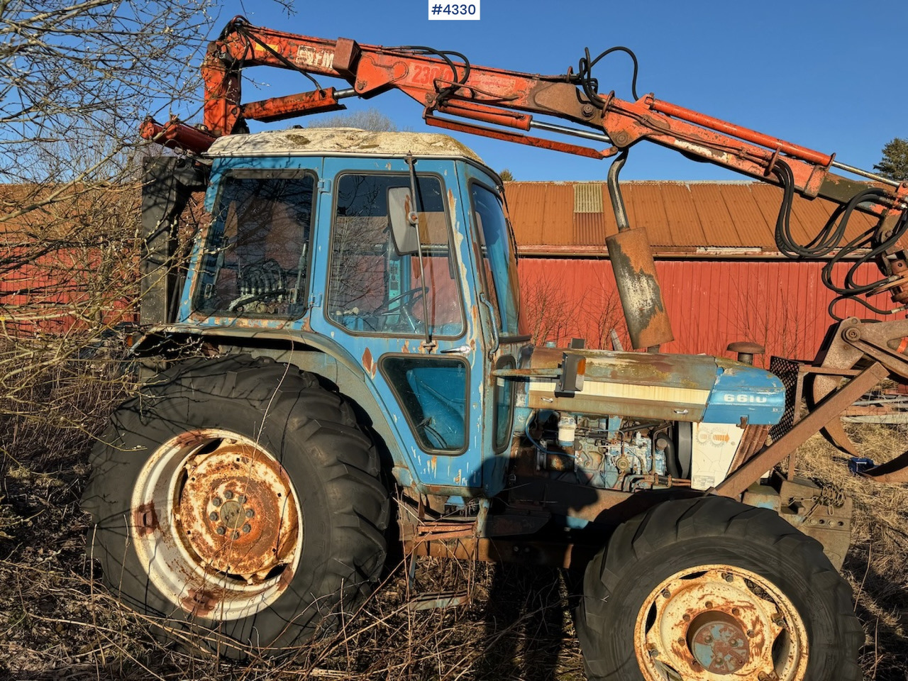 1981 Ford 6610 m/ FMV tømmerkran og tvillinghjul - Traktor: pilt 1 1981 Ford 6610 m/ FMV tømmerkran og tvillinghjul - Traktor: pilt 1