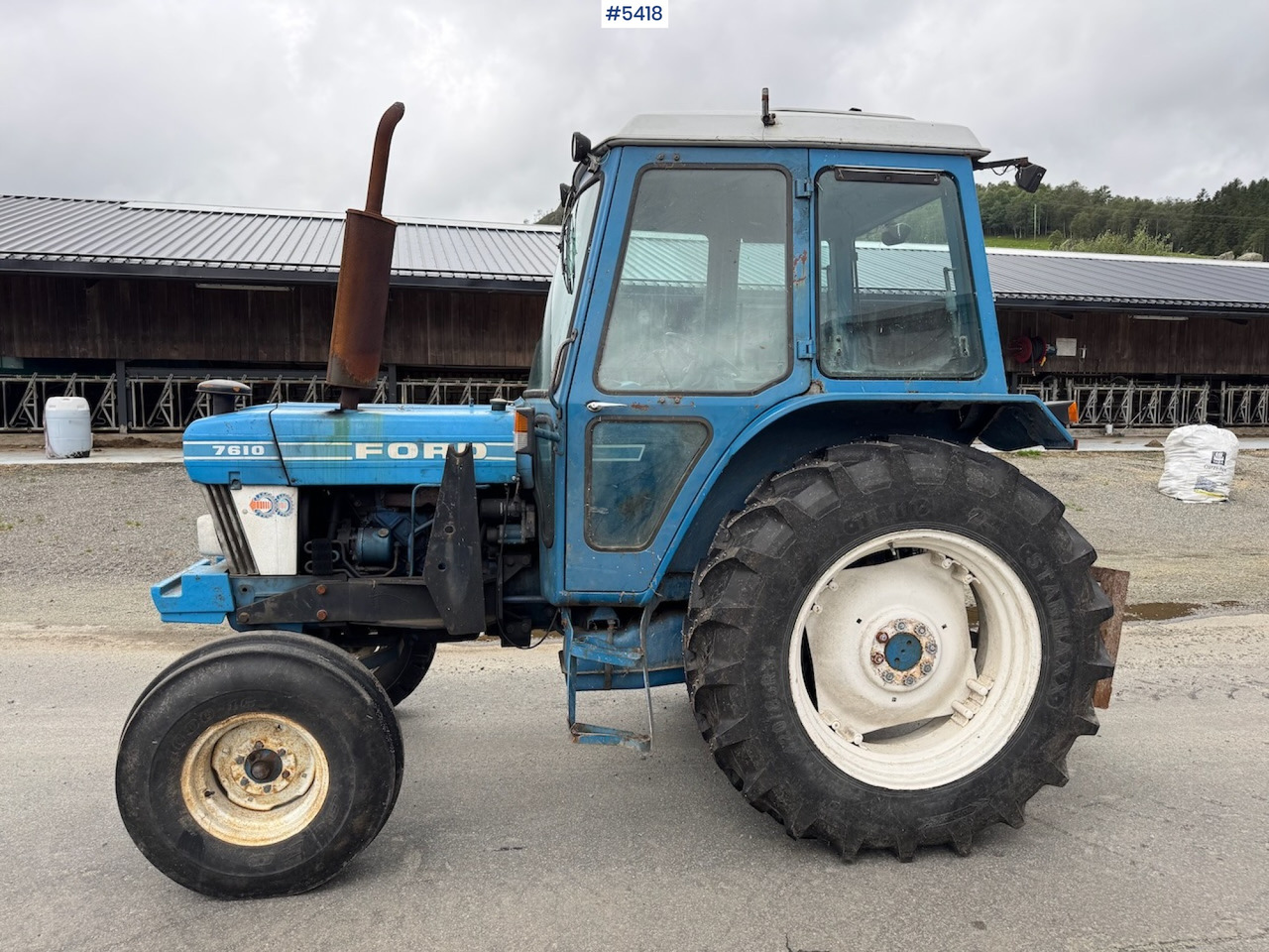 1982 Ford 7610 w/ front loader. - Traktor: pilt 2 1982 Ford 7610 w/ front loader. - Traktor: pilt 2