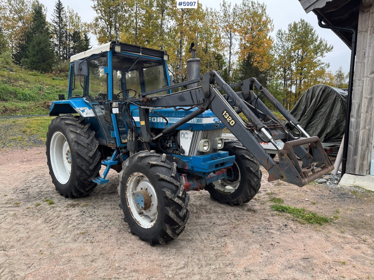 1983 Ford 5610 with Front Loader - Traktor: pilt 2 1983 Ford 5610 with Front Loader - Traktor: pilt 2