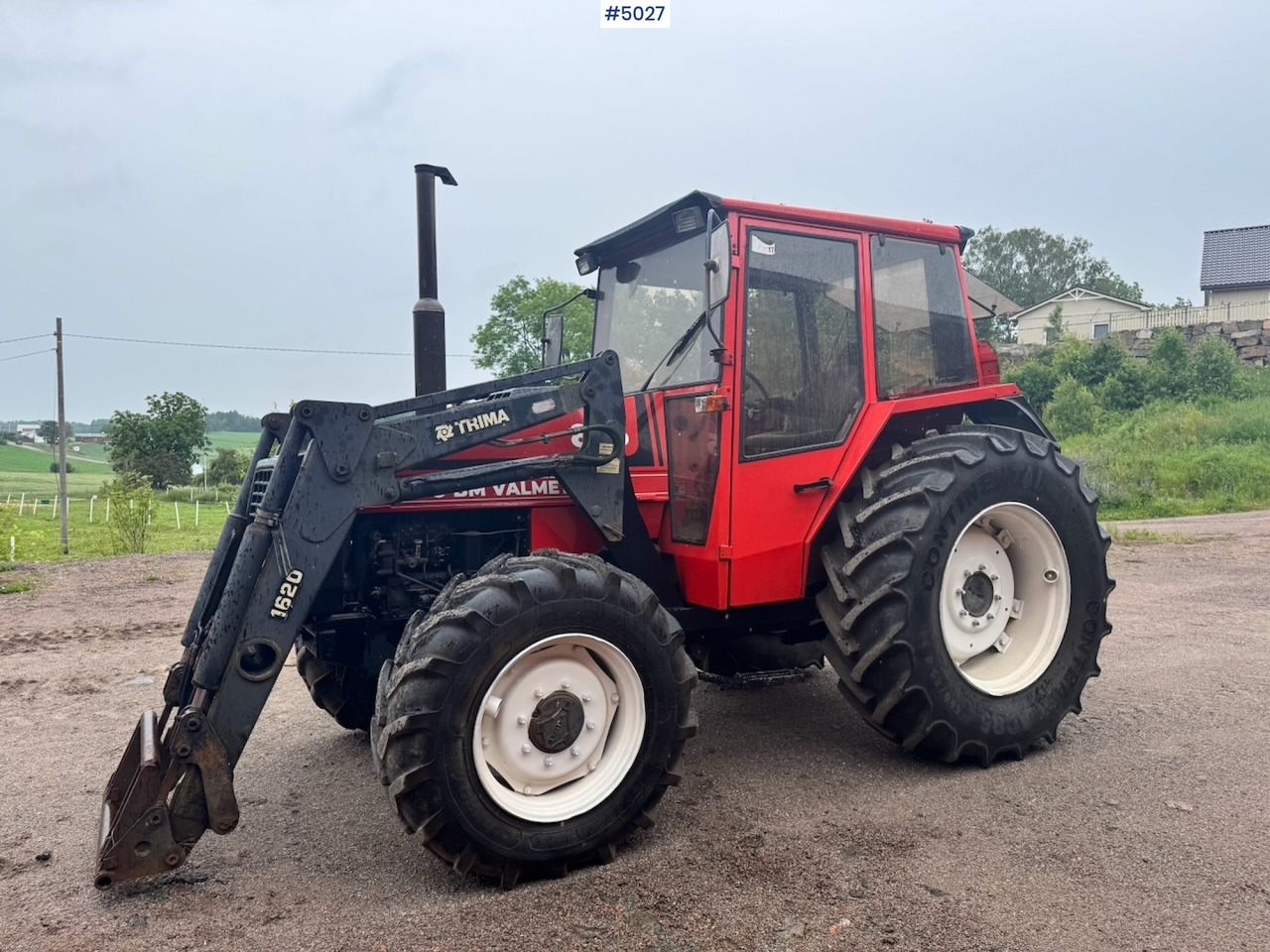 1985 Volvo Valmet 805 Turbo 4x4 w/ Front loader - Traktor: pilt 1 1985 Volvo Valmet 805 Turbo 4x4 w/ Front loader - Traktor: pilt 1