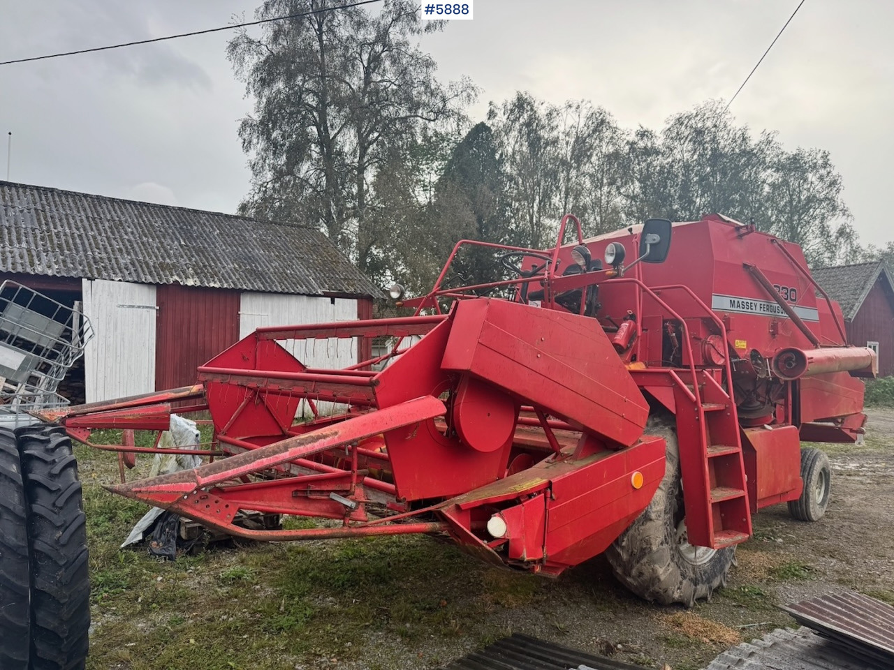1986 Massey Ferguson 330 combine harvester - Kombain: pilt 4 1986 Massey Ferguson 330 combine harvester - Kombain: pilt 4