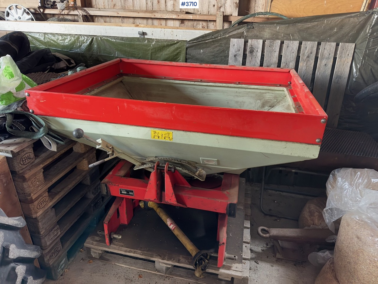 1989 Rauch Komet ZSA600 Fertilizer spreader - Väetiselaoturid: pilt 1 1989 Rauch Komet ZSA600 Fertilizer spreader - Väetiselaoturid: pilt 1