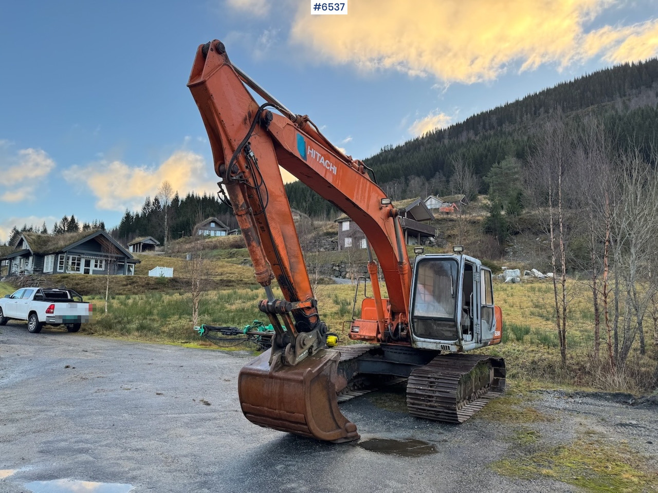 1992 Hitachi EX 200-2. Few hours. - Ekskavaator: pilt 5 1992 Hitachi EX 200-2. Few hours. - Ekskavaator: pilt 5
