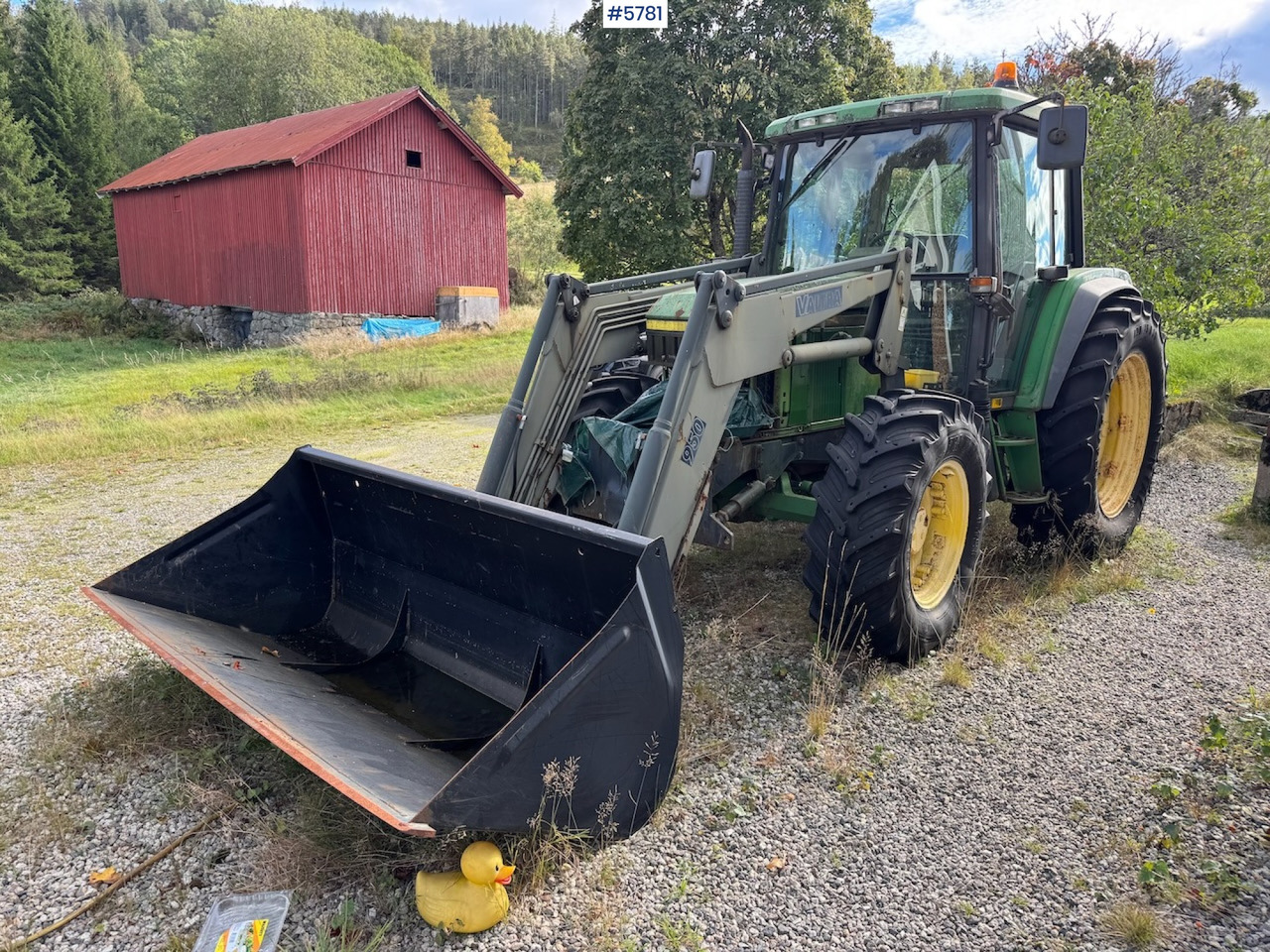 1993 John Deere 6300 w/ front loader and plow plate. - Traktor: pilt 2 1993 John Deere 6300 w/ front loader and plow plate. - Traktor: pilt 2