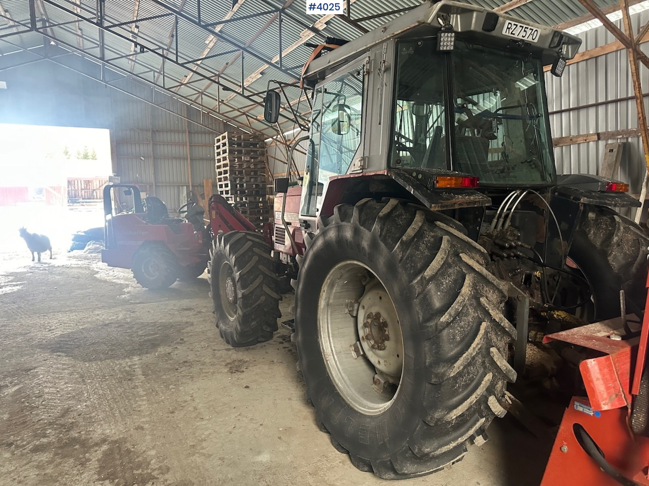 1994 Massey Ferguson 3075 4x4 tractor. WATCH VIDEO. - Traktor: pilt 2 1994 Massey Ferguson 3075 4x4 tractor. WATCH VIDEO. - Traktor: pilt 2