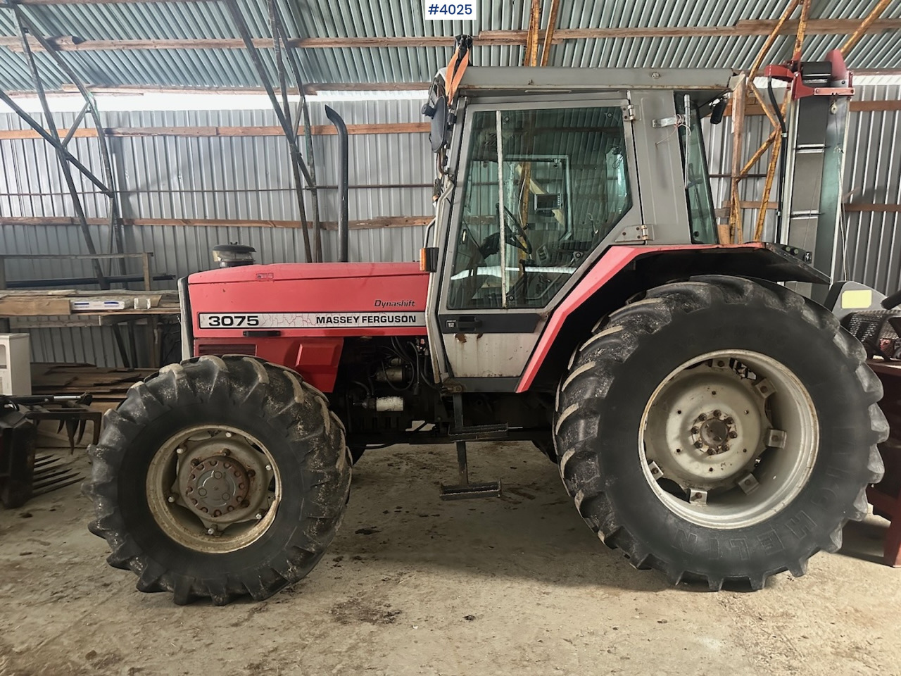 1994 Massey Ferguson 3075 4x4 tractor. WATCH VIDEO. - Traktor: pilt 3 1994 Massey Ferguson 3075 4x4 tractor. WATCH VIDEO. - Traktor: pilt 3