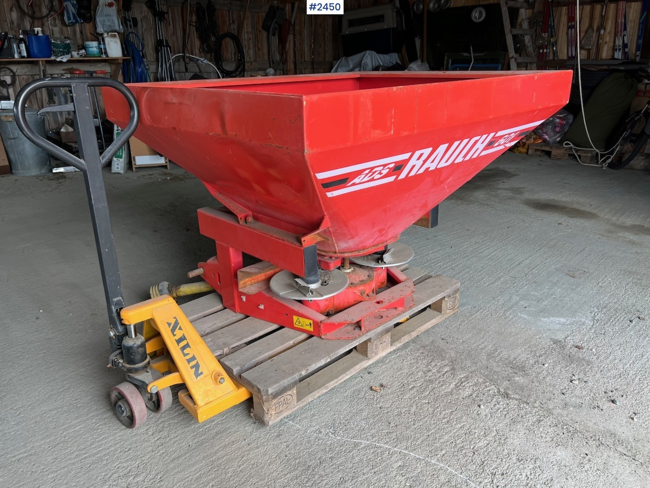 1995 Rauch ADS 601 Fertilizer spreader - Väetiselaoturid: pilt 2 1995 Rauch ADS 601 Fertilizer spreader - Väetiselaoturid: pilt 2