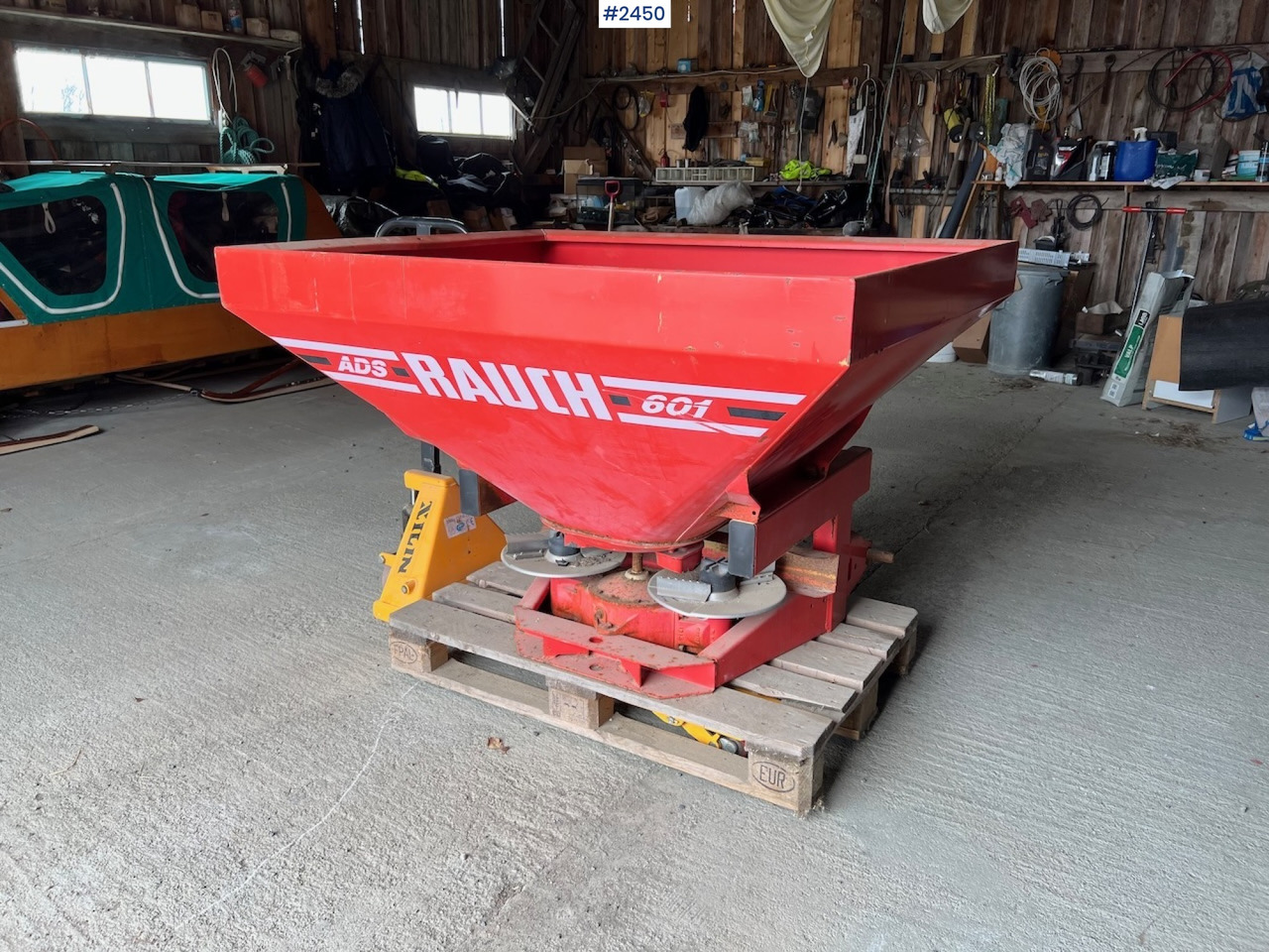 1995 Rauch ADS 601 Fertilizer spreader - Väetiselaoturid: pilt 1 1995 Rauch ADS 601 Fertilizer spreader - Väetiselaoturid: pilt 1