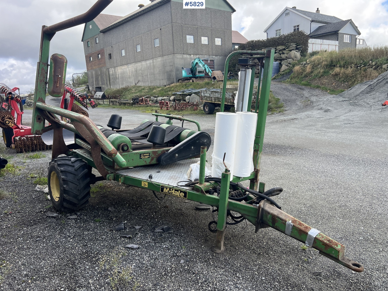 1996 Mchale 991B round bale wrapper - Kaarutusseadmed: pilt 1 1996 Mchale 991B round bale wrapper - Kaarutusseadmed: pilt 1