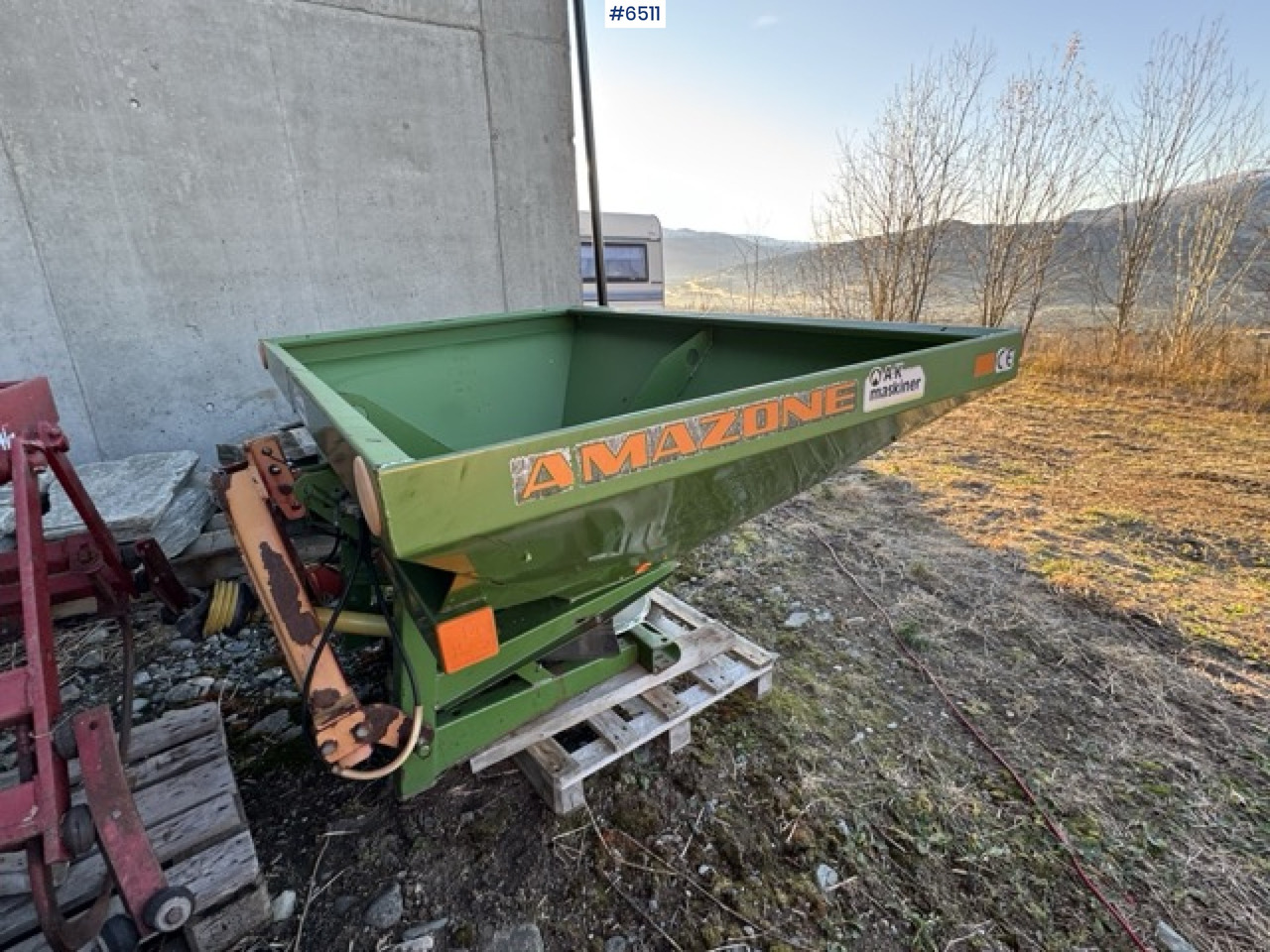 2000 Amazone ZA-X Perfect Fertilizer spreader - Väetiselaoturid: pilt 2 2000 Amazone ZA-X Perfect Fertilizer spreader - Väetiselaoturid: pilt 2