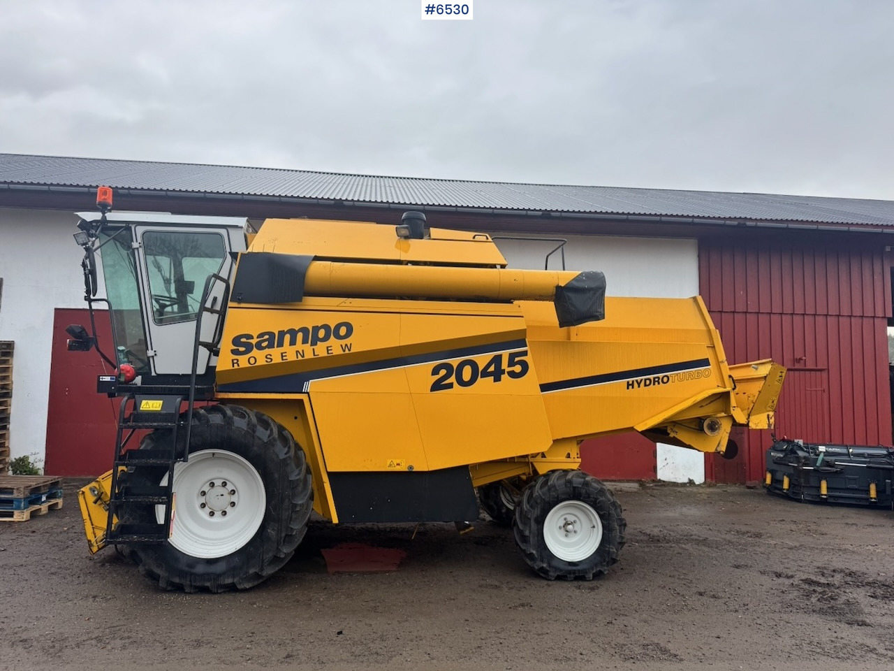 2000 Sampo Rosenlaw SR2045 Combine. 1560 hours! - Kombain: pilt 3 2000 Sampo Rosenlaw SR2045 Combine. 1560 hours! - Kombain: pilt 3