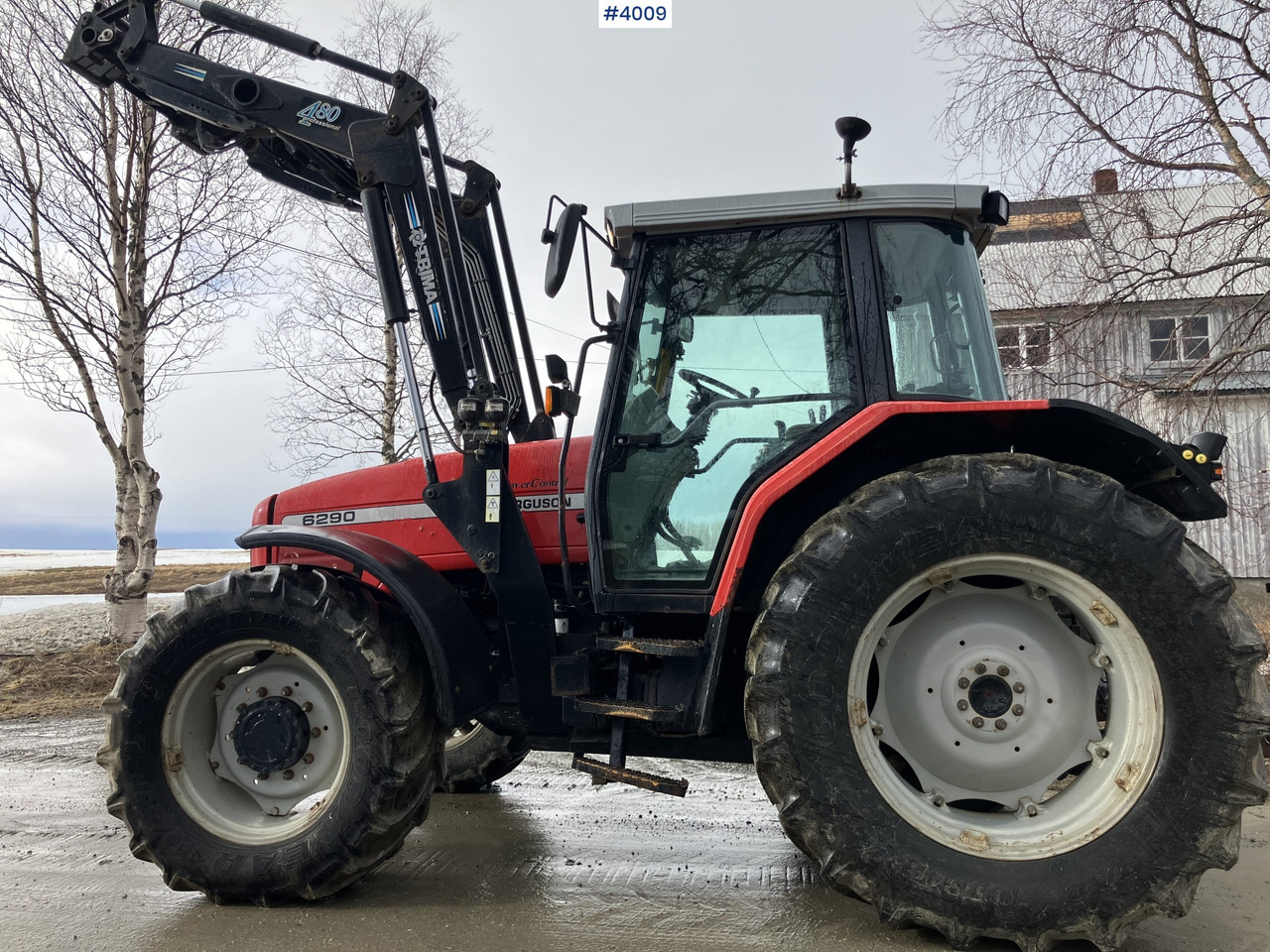 2001 Massey Ferguson 6290 4x4 w/ Trima 480 loader. WATCH VIDEO. - Traktor: pilt 2 2001 Massey Ferguson 6290 4x4 w/ Trima 480 loader. WATCH VIDEO. - Traktor: pilt 2