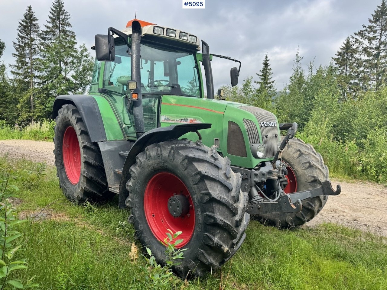 Traktor 2002 Fendt 716 Vario w/ Front hydraulics.: pilt 23