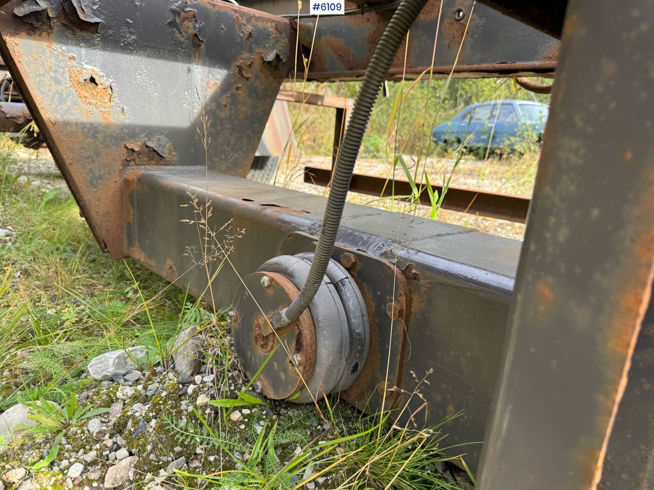 Madal platvorm järelhaagis 2002 Istrail container trailer. Repair object.: pilt 19 Madal platvorm järelhaagis 2002 Istrail container trailer. Repair object.: pilt 19