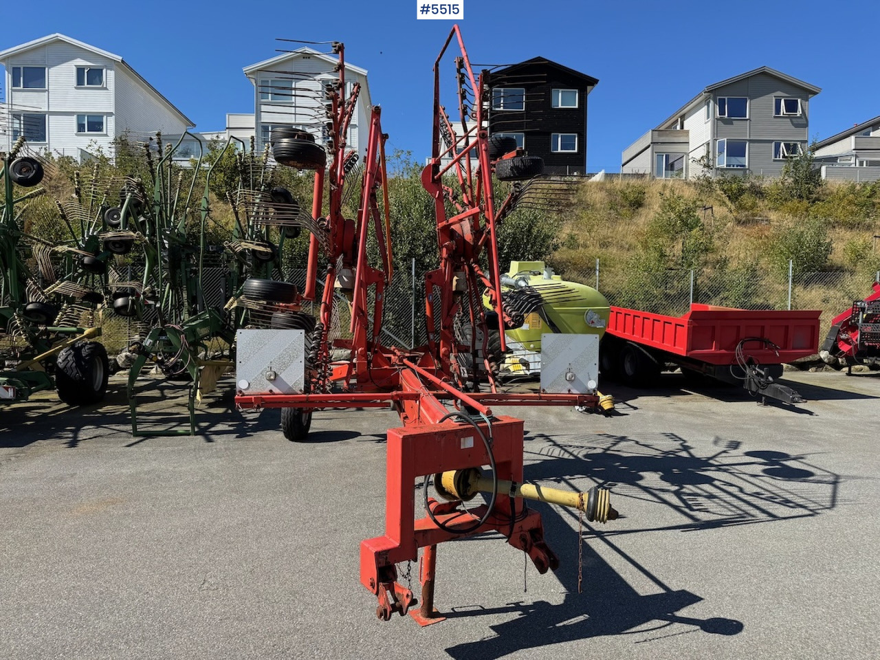 2002 Kuhn GA 7301 Collecting rake - Kaarutusseadmed: pilt 4 2002 Kuhn GA 7301 Collecting rake - Kaarutusseadmed: pilt 4